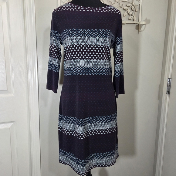 Banana Republic Dresses & Skirts - ⭐️Banana Republic Geometric Patterned Dress in Navy and White And Purple Small